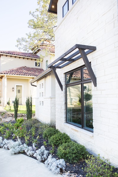 energy-efficient-vinyl-replacement-windows-installation-Lake-wales-FL-picture windows